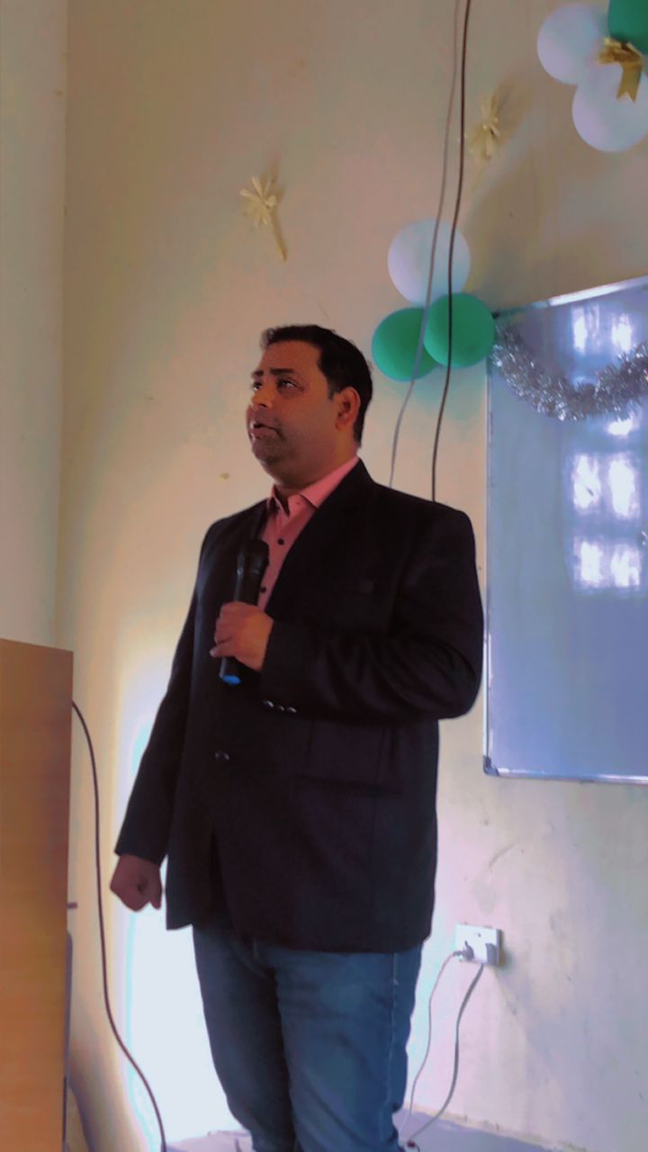 Guest speaker at faculty technical presentation (2024)
