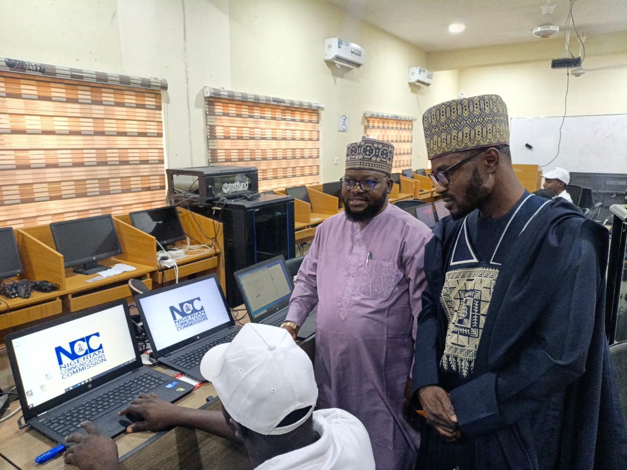 Final session with laboratory consultants (2025)